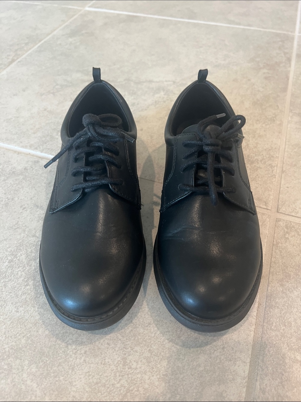 • Like New - wonder nation Black Boys Lace-Up Dress Shoes, size 3 •
